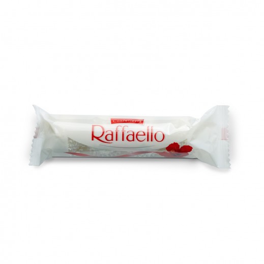 Raffaello Coconut & Almond Treat Multi Pack 3 Pralines - 30g - delivered by Taw9eel Fast