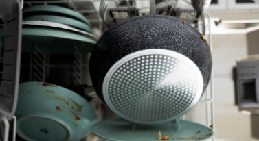 Cleaning and maintaining the dishwasher