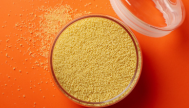 حلويات الجيلاتين الملونة